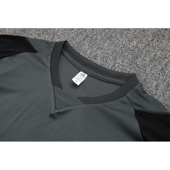 Chandal del Real Madrid Manga Corta 23-24 Verde - Pantalon Corto